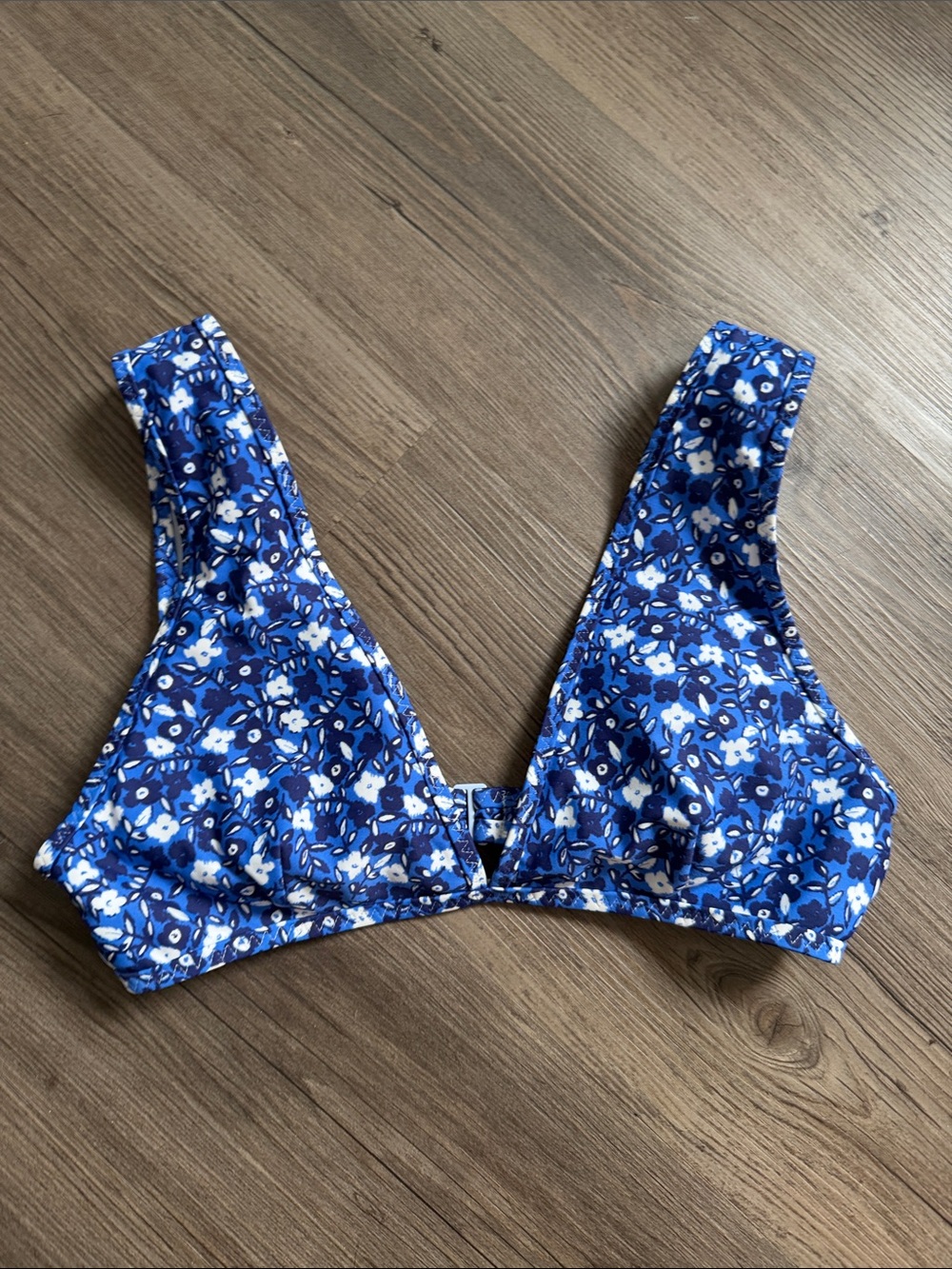 Aerie Blue and White Floral Scoop Bikini Top